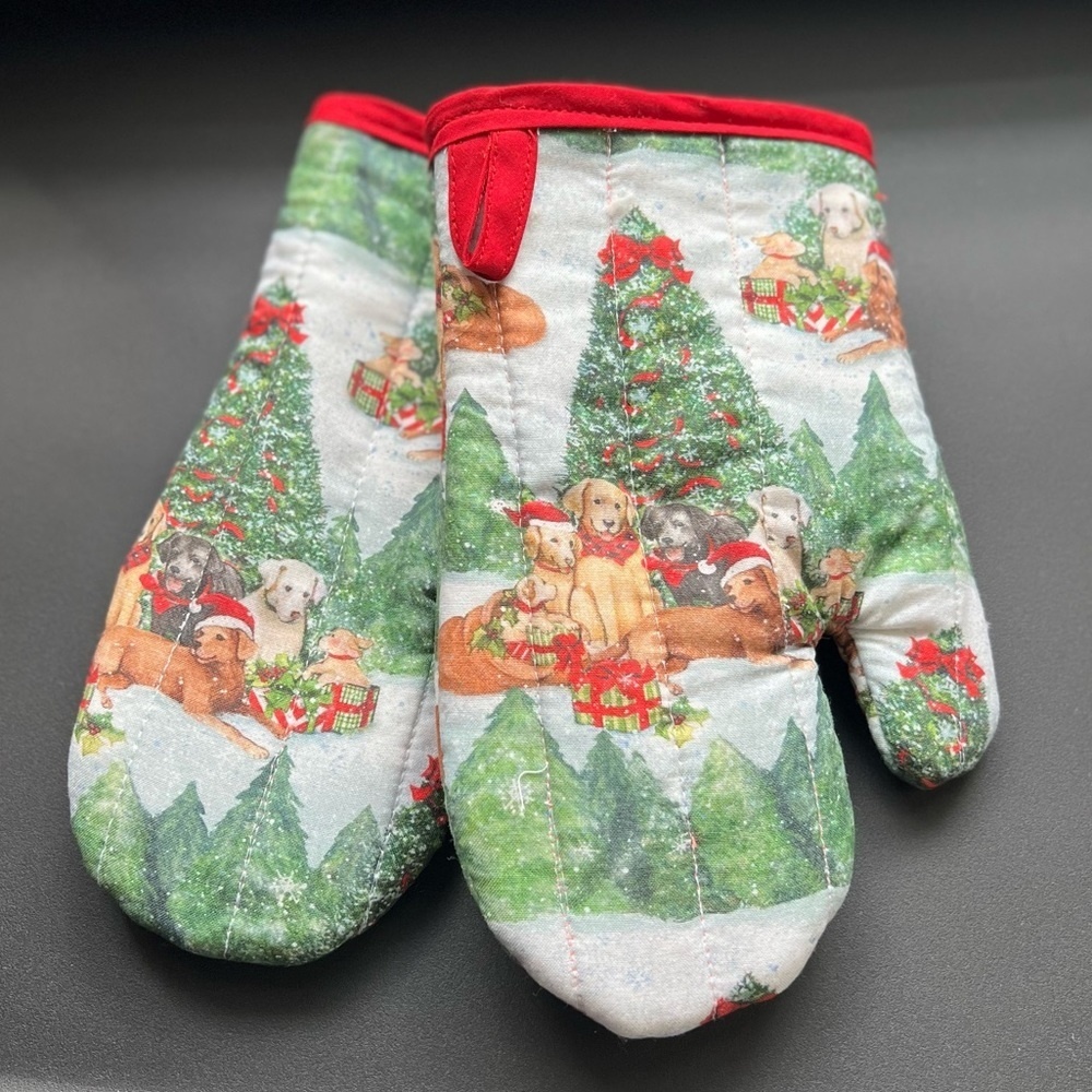 Handmade Oven Mitts Christmas theme